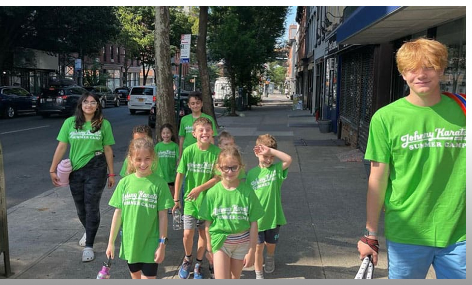 amzing commnuity img